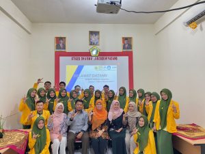Read more about the article Seminar Nasional S1 Administrasi Rumah Sakit